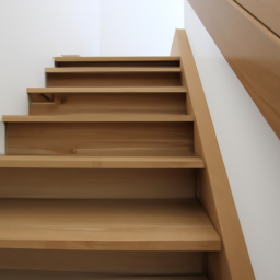 Escalier en Bois : Alliance Parfaite entre Tradition et Modernité pour un Intérieur Accueillant Bois-d'Arcy